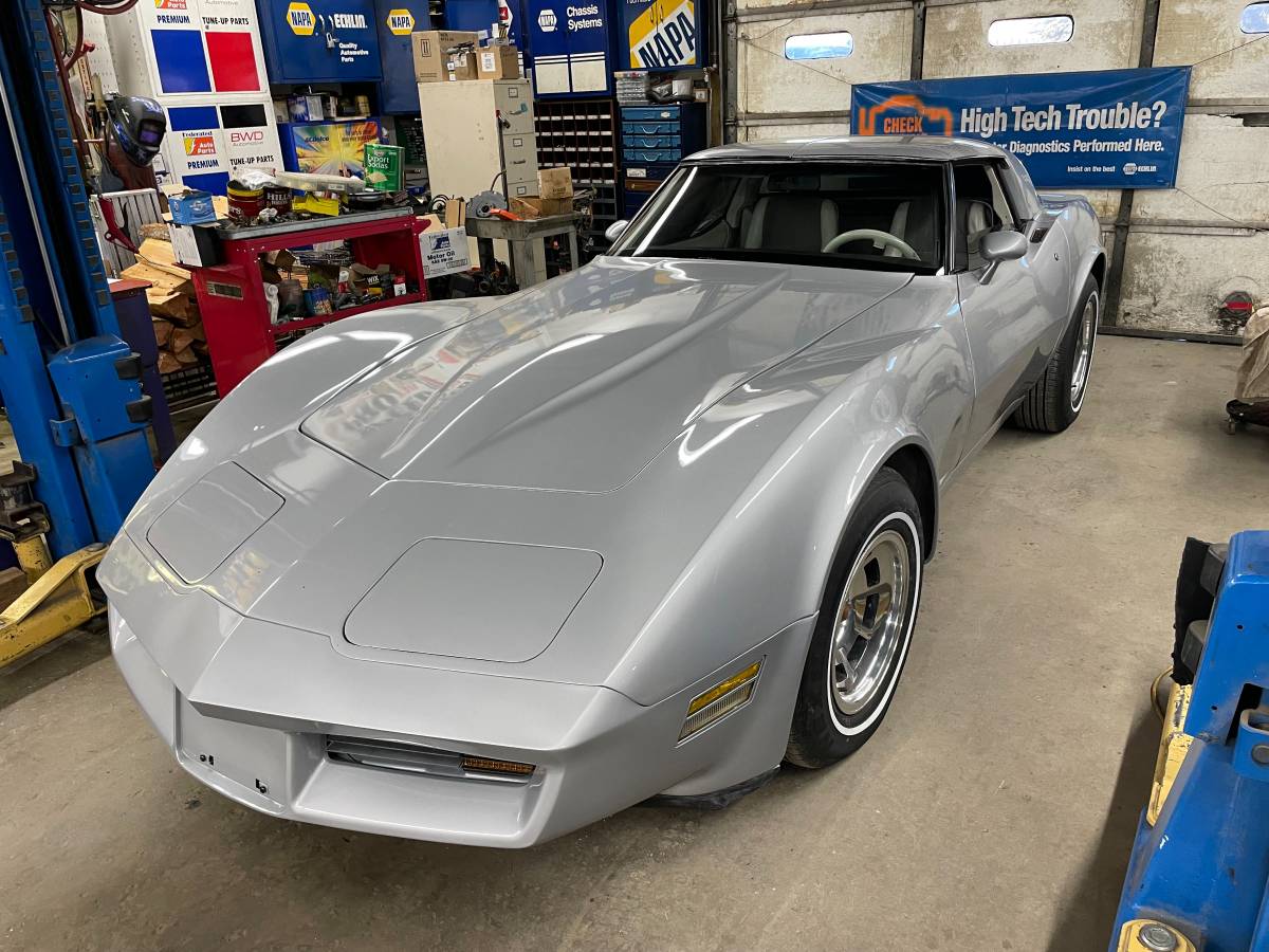 Chevrolet Corvette 123,000 mi