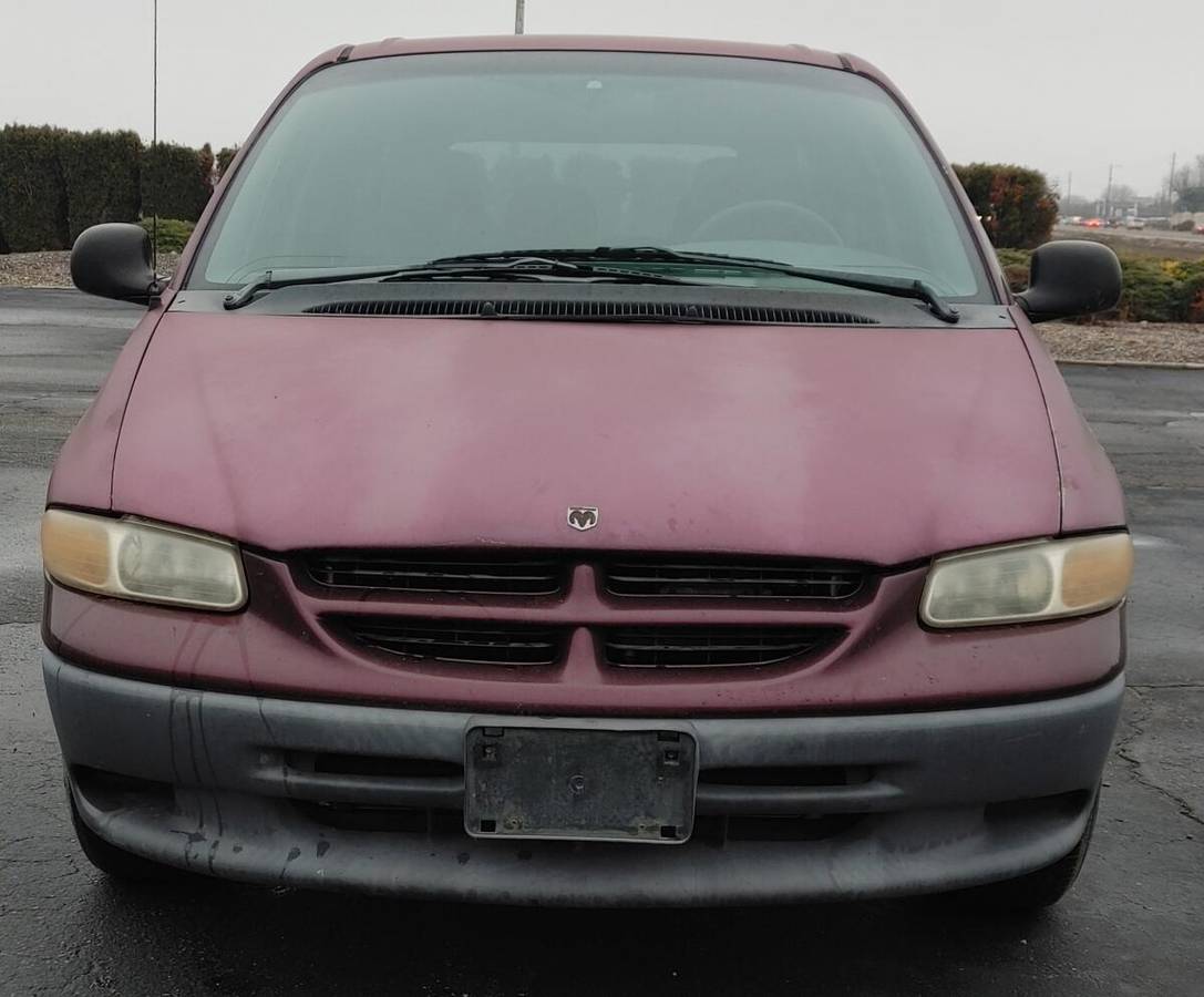 1999 Dodge Caravan SE FWD 67,000 mi