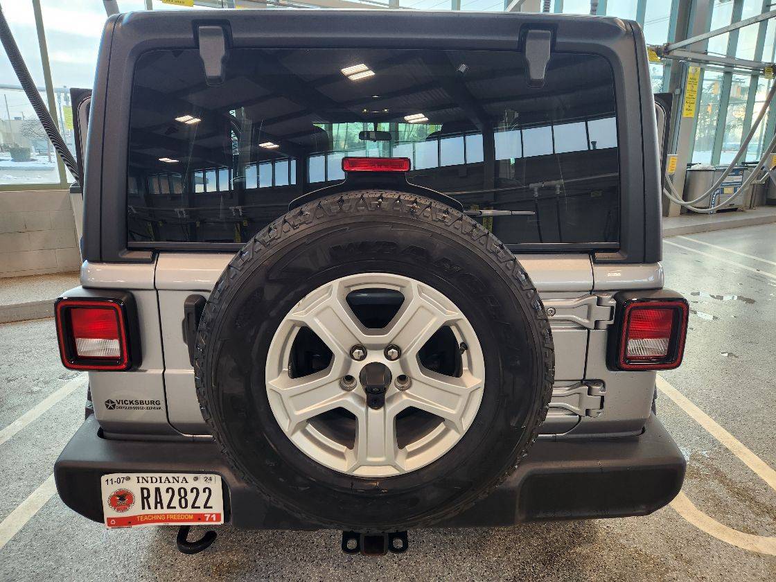 2019 Jeep Wrangler Sport 4WD  79,000 mi