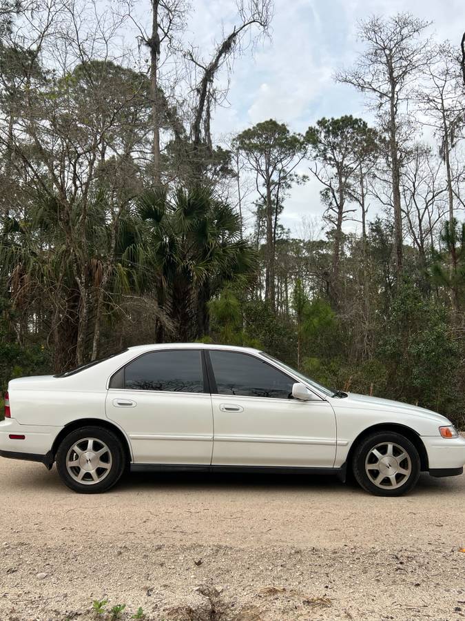 1995 Honda Accord 79,000 mi