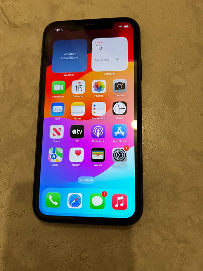 New iphone 11 unlocked any carrier with warranty local pick up only