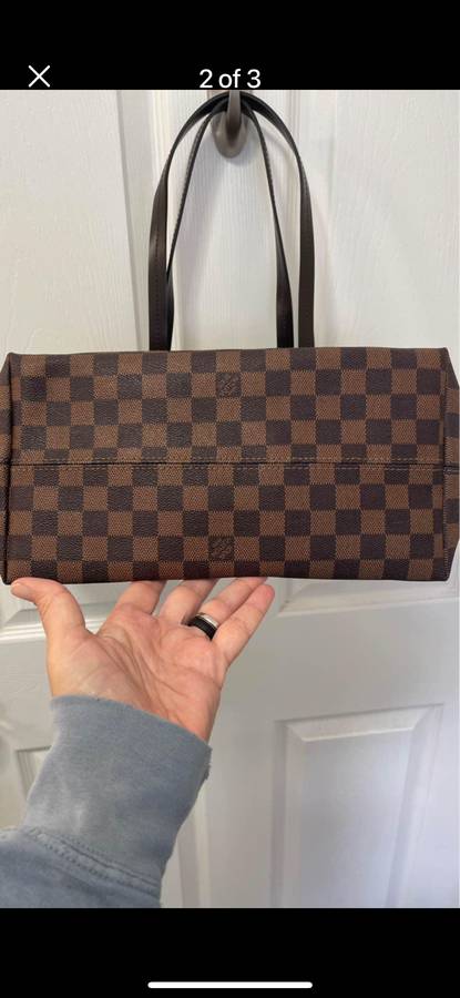 Louis Vuitton Neverfull Bag