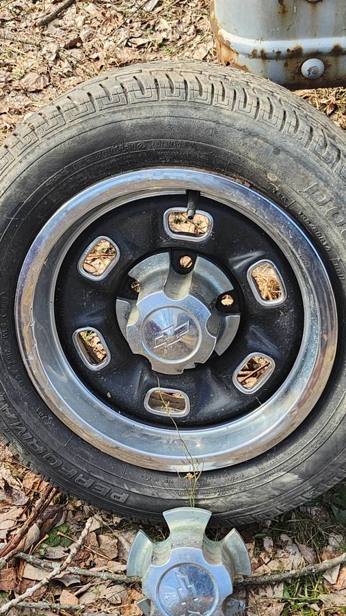 wheels Vintage 14 in.  Rally Wheels (Chevy)