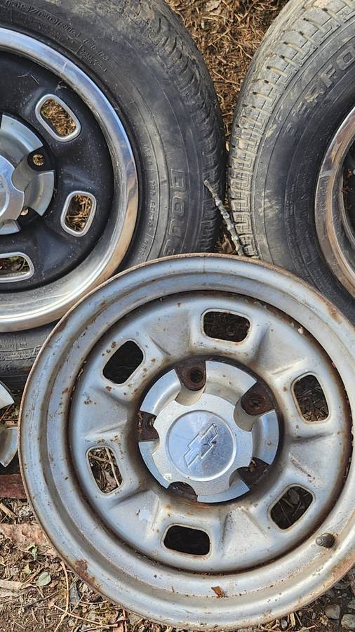 wheels Vintage 14 in.  Rally Wheels (Chevy)